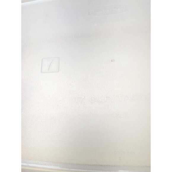 Vintage Rubbermaid Large 17 Cup #7 Rectangle Container Almond Lid B - Picture 3 of 8